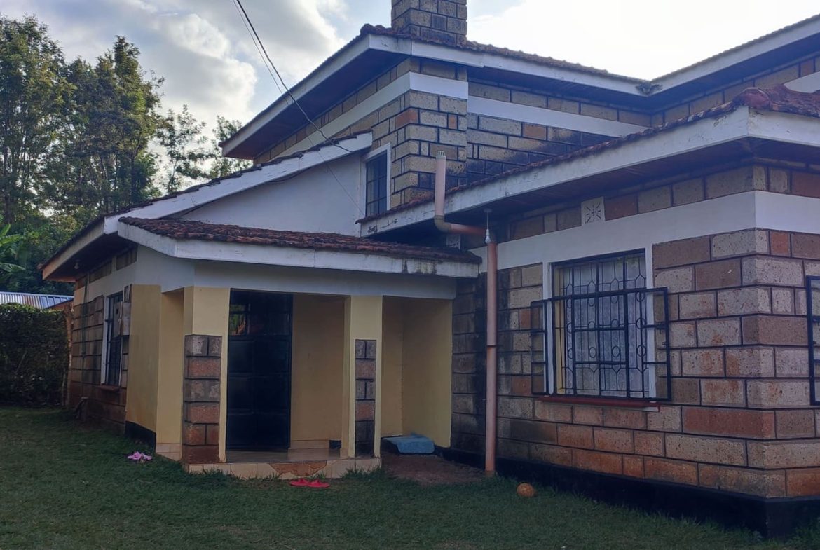 5 bedroom townhouse in Chuka Ndagani