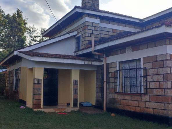 5 bedroom townhouse in Chuka Ndagani